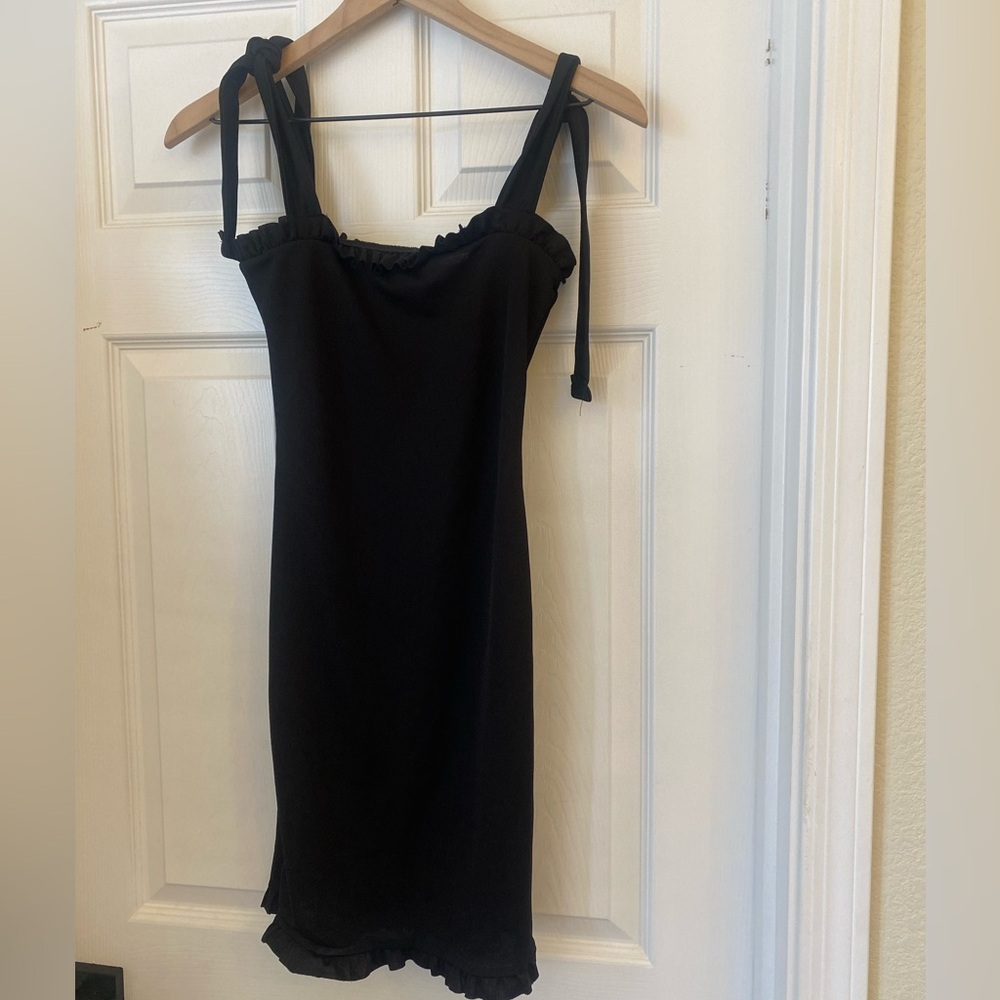 PrettyLittleThing Black Frill Mini Dress | Size 2 | NWT - Picture 7 of 10
